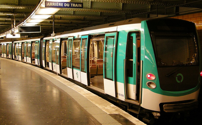 220 هزار گزارش آزار جنسی در اتوبوس و متروهای فرانسه!