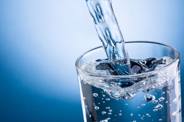 مصرف کافی آب نارسایی قلبی را کاهش می دهد