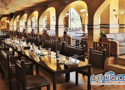 رستوران بین المللی شهربانو: راهنمای جامع تجربه ای لوکس با موسیقی زنده در شهرک غرب